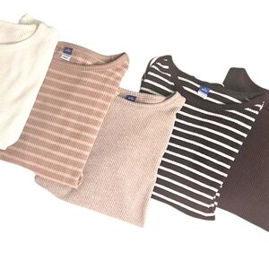 Old Navy Women's Ribbed Crewneck Long Sleeve Petite Collection